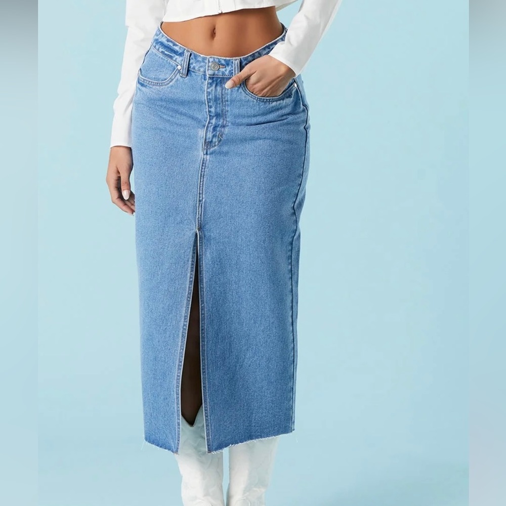 NWT Midi Denim Skirt with Slit Size Small